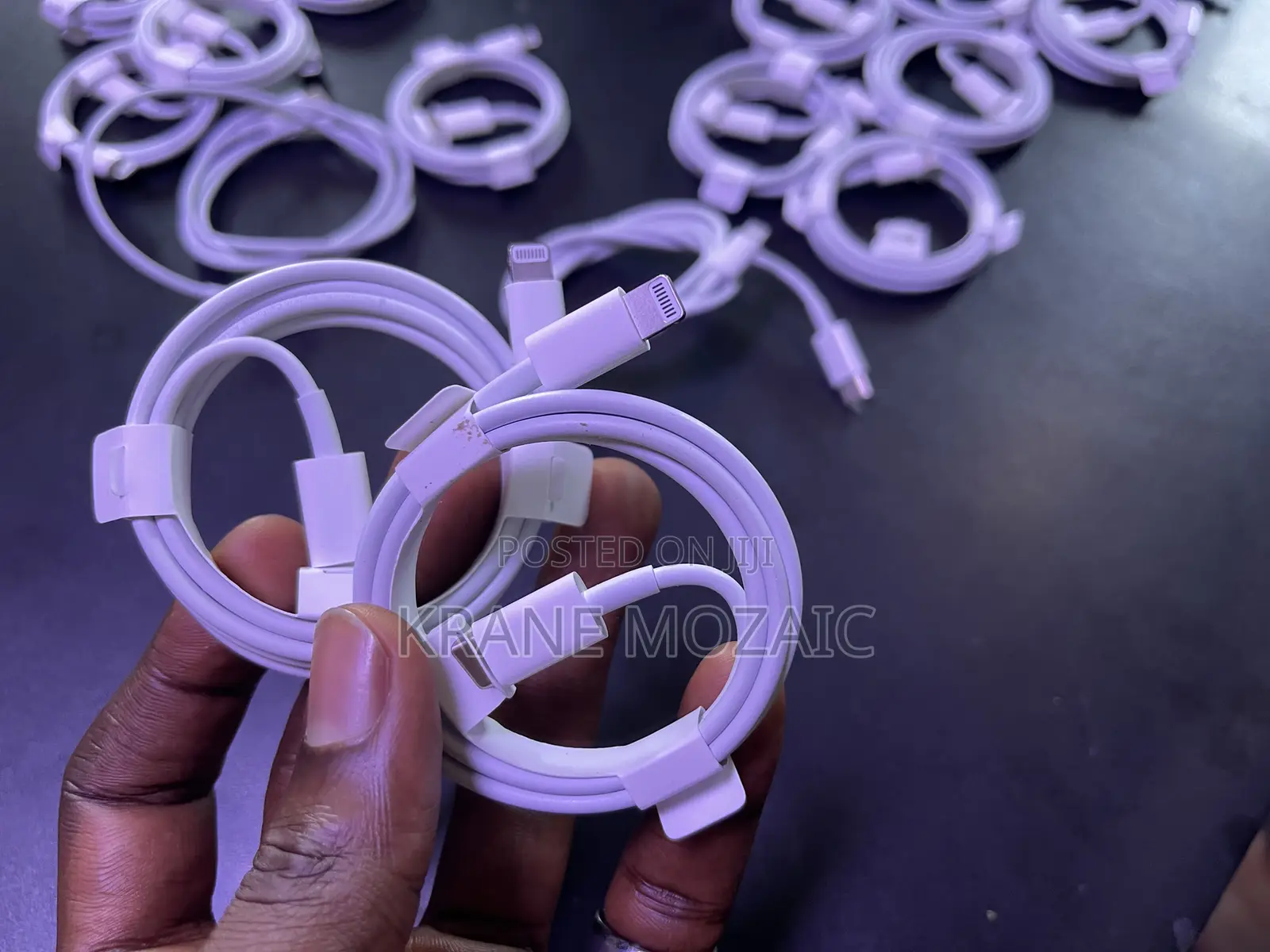 Apple Original Usb C to Lightening Cable