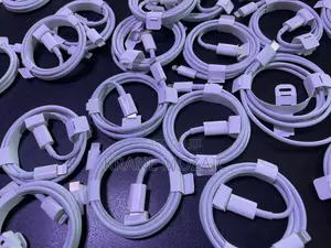 Apple Original Usb C to Lightening Cable