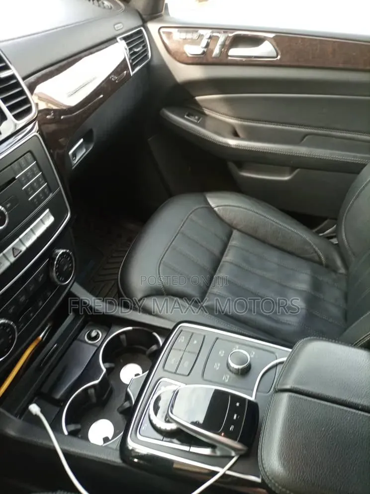 Mercedes-Benz GLS-Class 2017 White