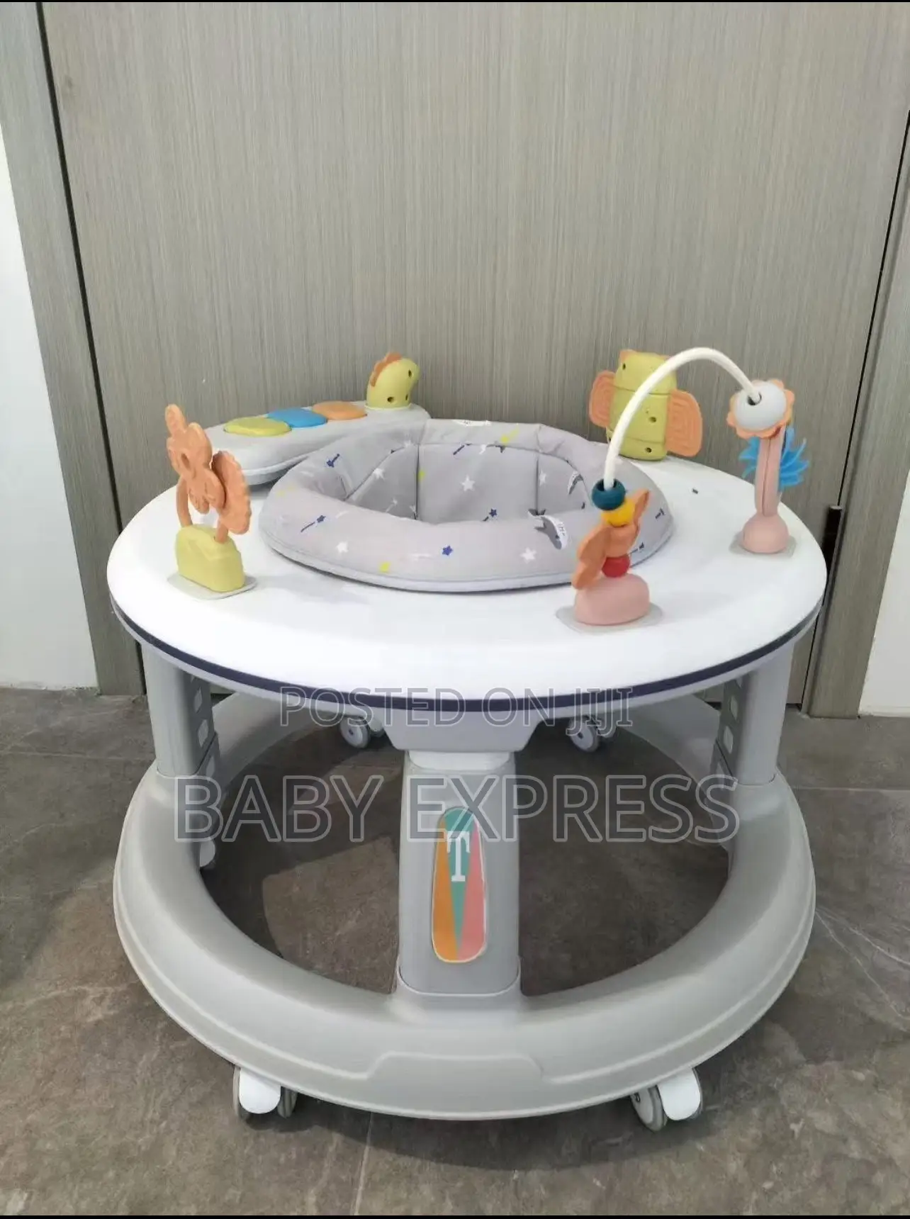 Baby Walker With Adjustableheight,Removable Tray for Feeding,Has Music