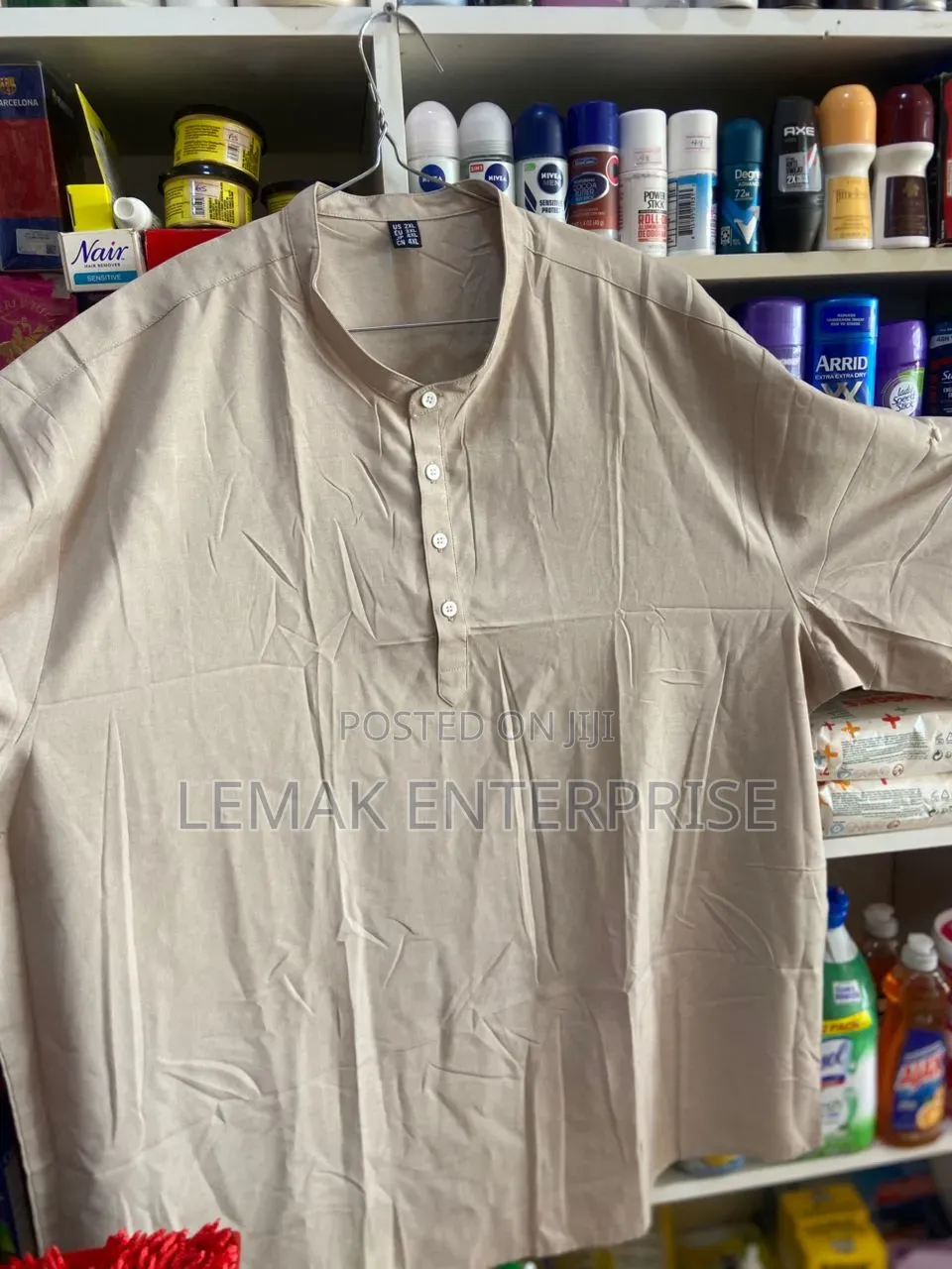 Men's Short Sleeve Henley Shirt