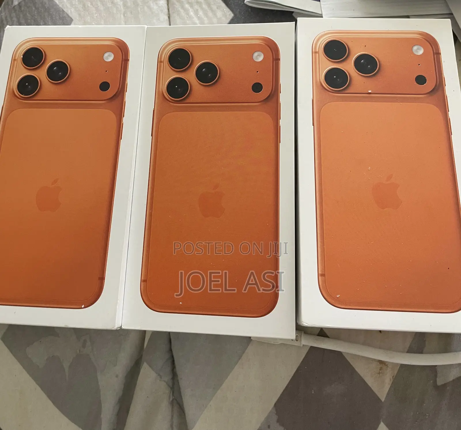 New Apple iPhone 17 Pro Max 256 GB Orange