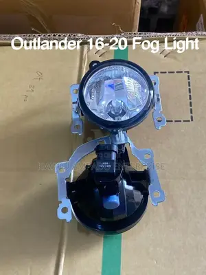 Mitsubishi Outlander 2016 - 2020 Fog Light
