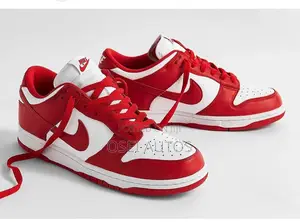 Nike Low Dunk “University Red