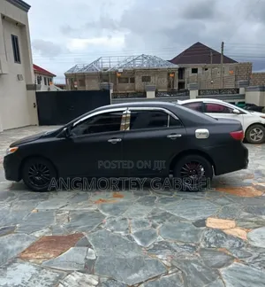 Toyota Corolla 2010 Black