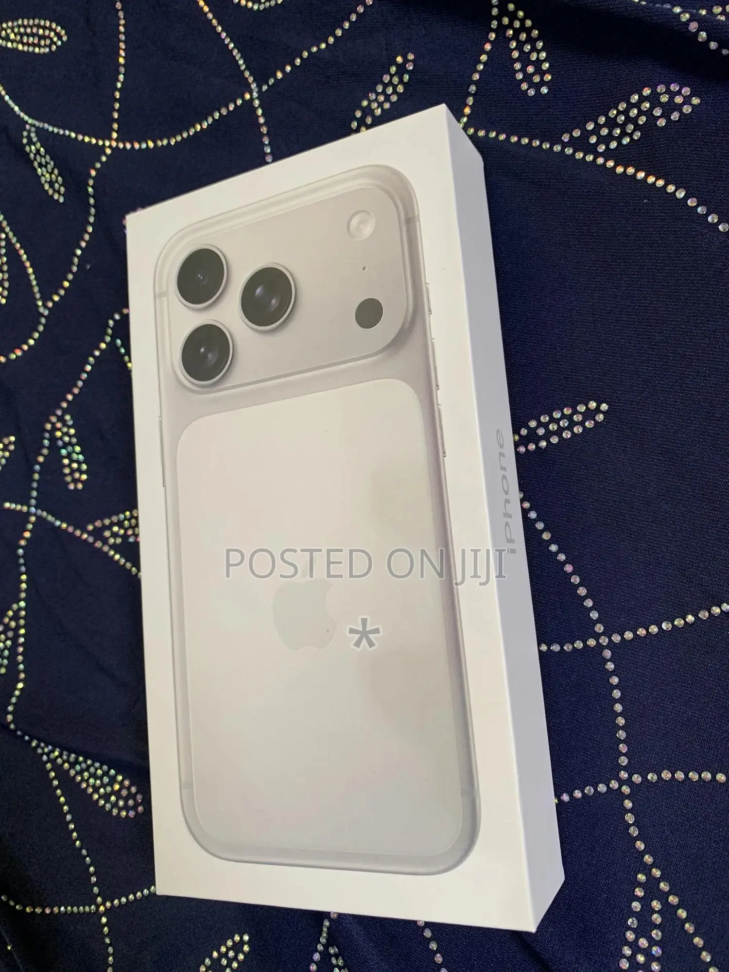 New Apple iPhone 17 Pro Max 256 GB Silver