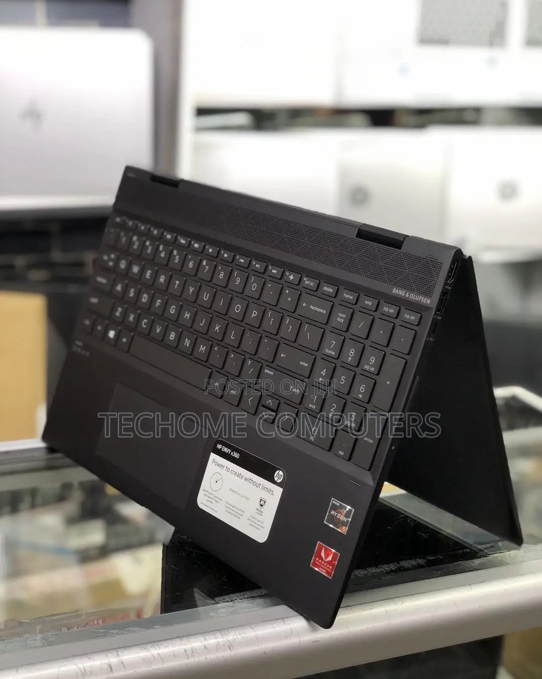 Laptop HP Envy 15 8GB AMD Ryzen 5 SSD 256GB