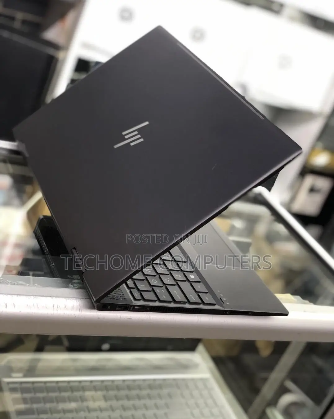 Laptop HP Envy 15 8GB AMD Ryzen 5 SSD 256GB