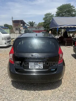 Nissan Note 1.6 Petrol 2015 Black