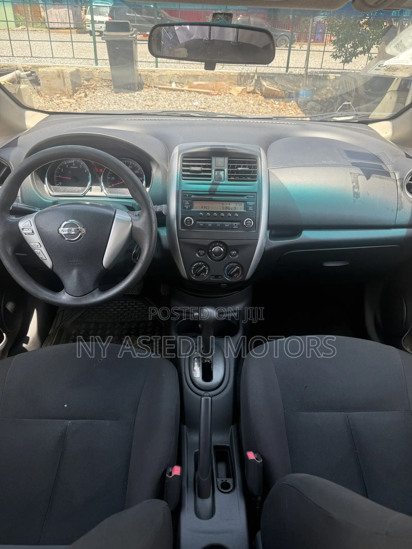 Nissan Note 1.6 Petrol 2015 Black