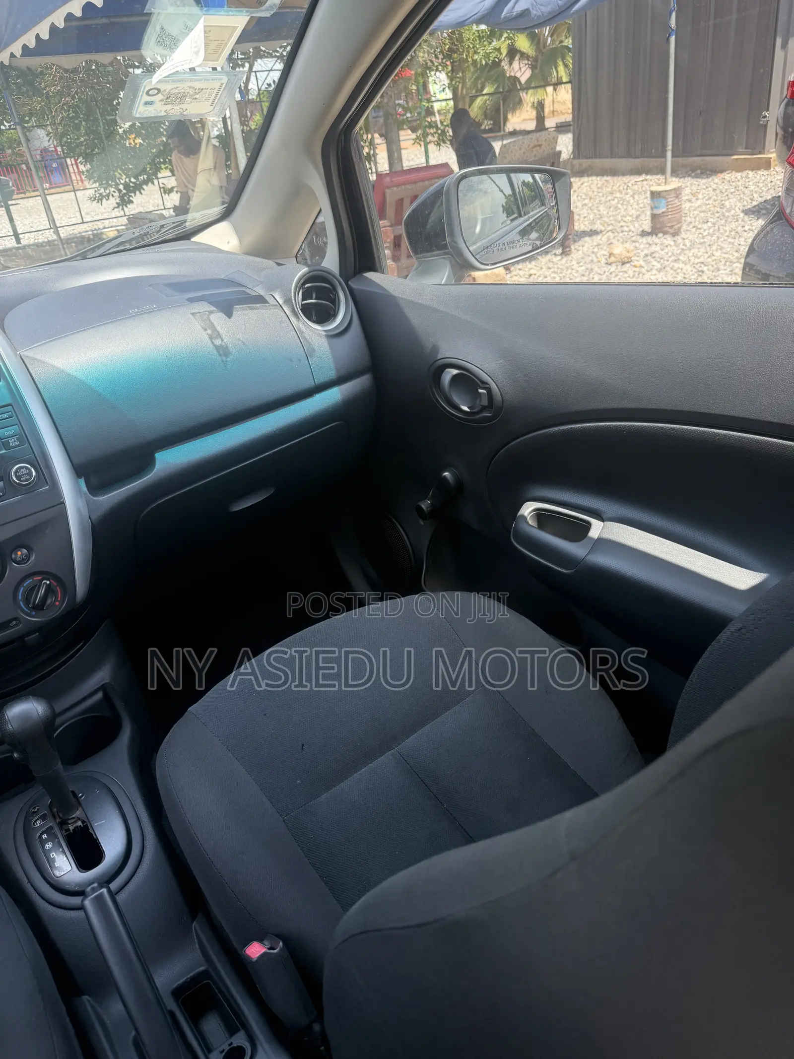 Nissan Note 1.6 Petrol 2015 Black
