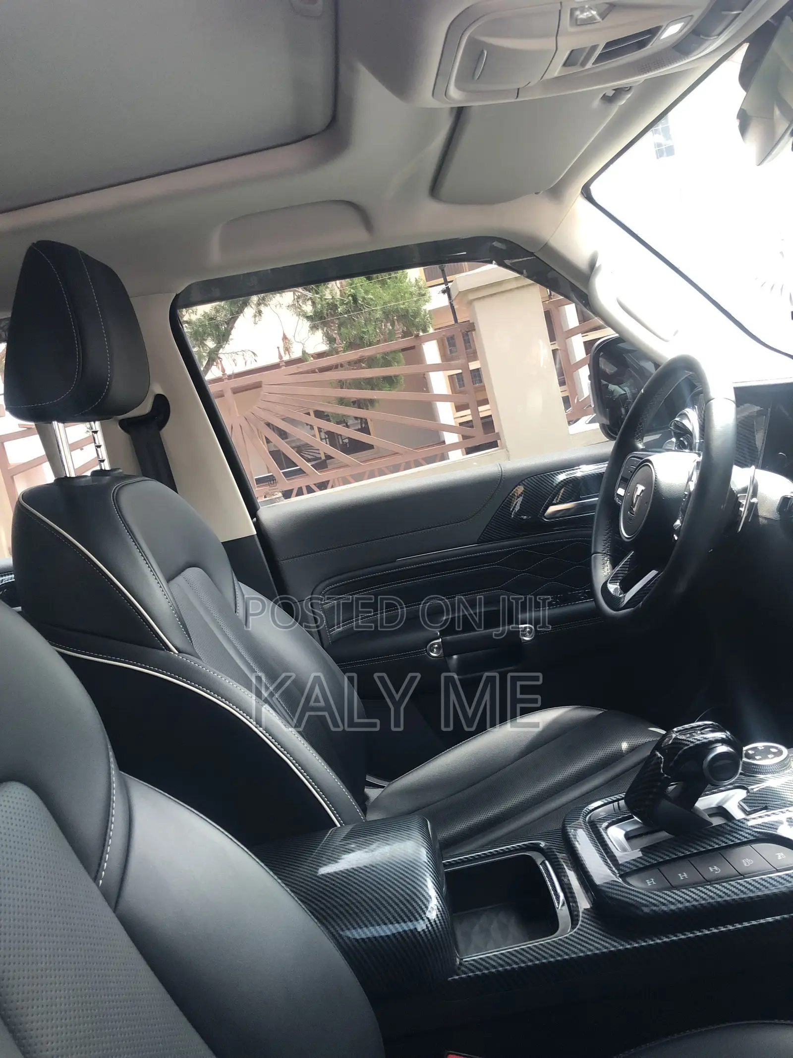 Car 2022 Black