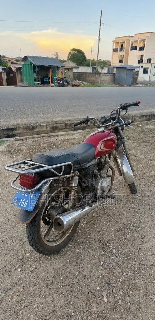 Royal RY125 2022 Red