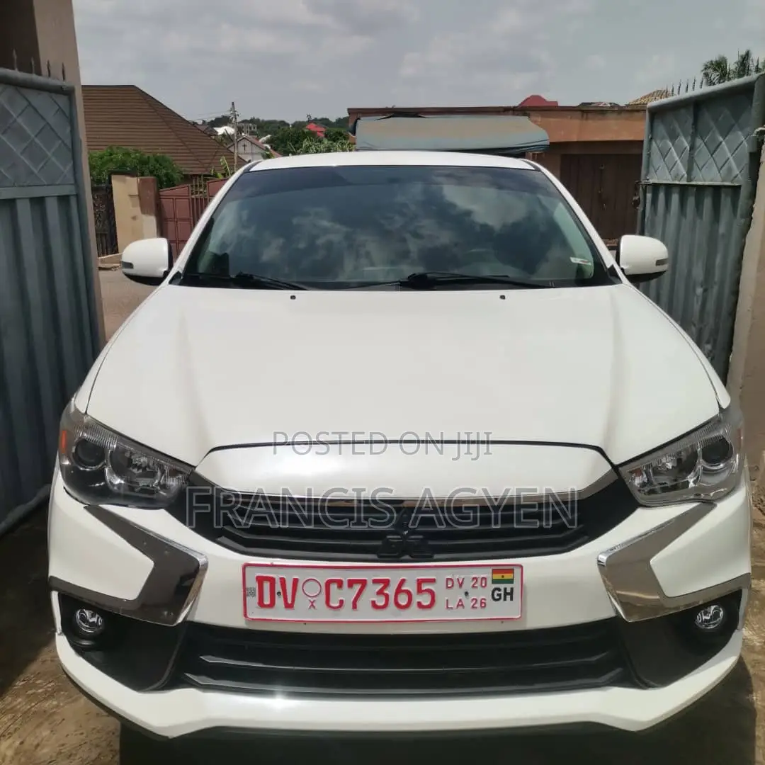 Mitsubishi Outlander 2017 White
