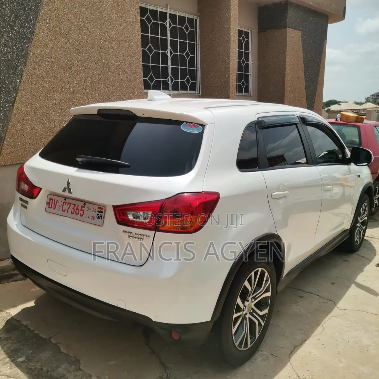 Mitsubishi Outlander 2017 White