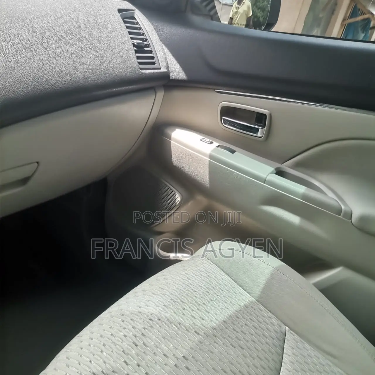 Mitsubishi Outlander 2017 White