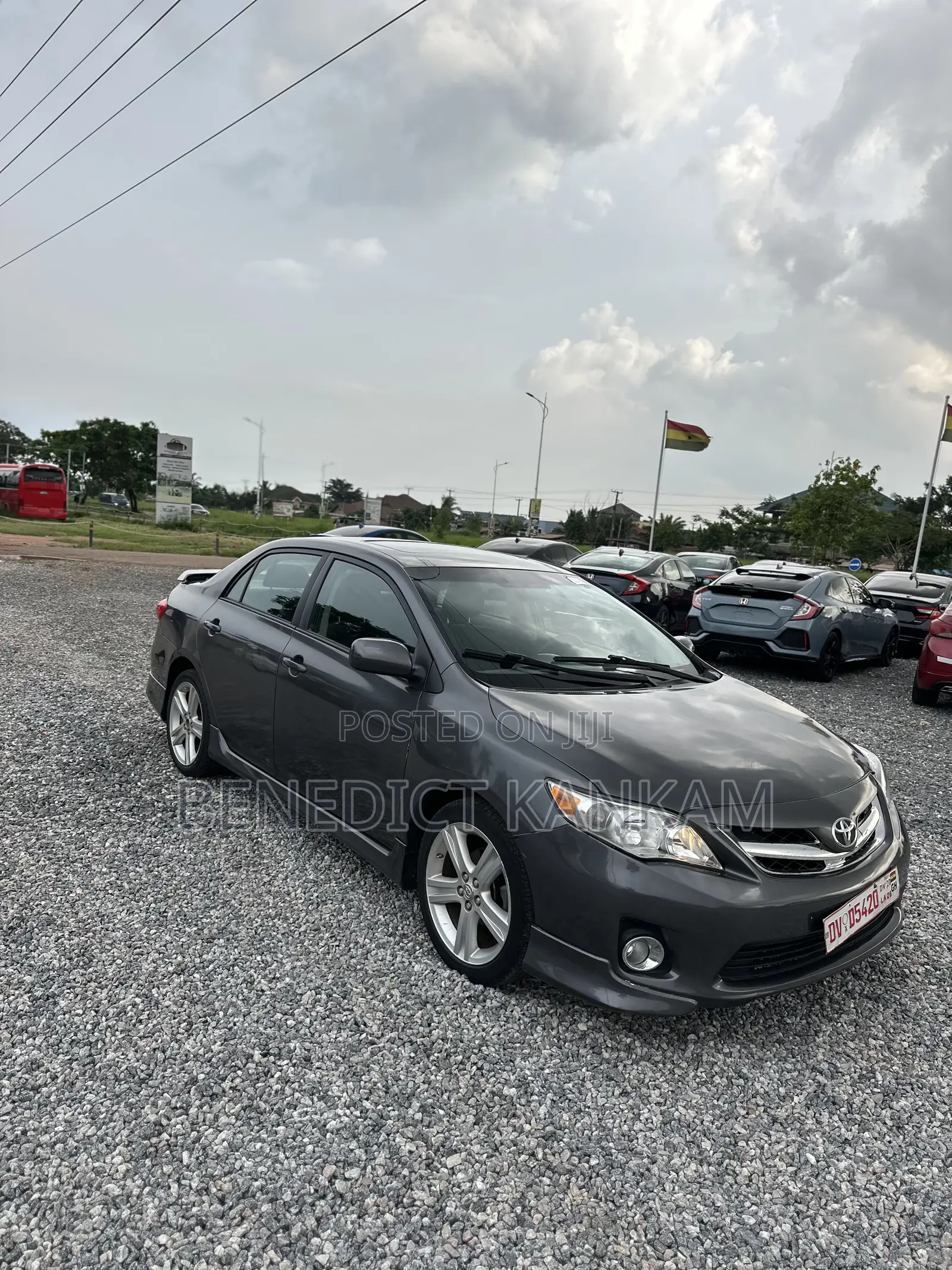 Toyota Corolla S 4dr Sedan (1.8L 4cyl 4A) 2013 Gray