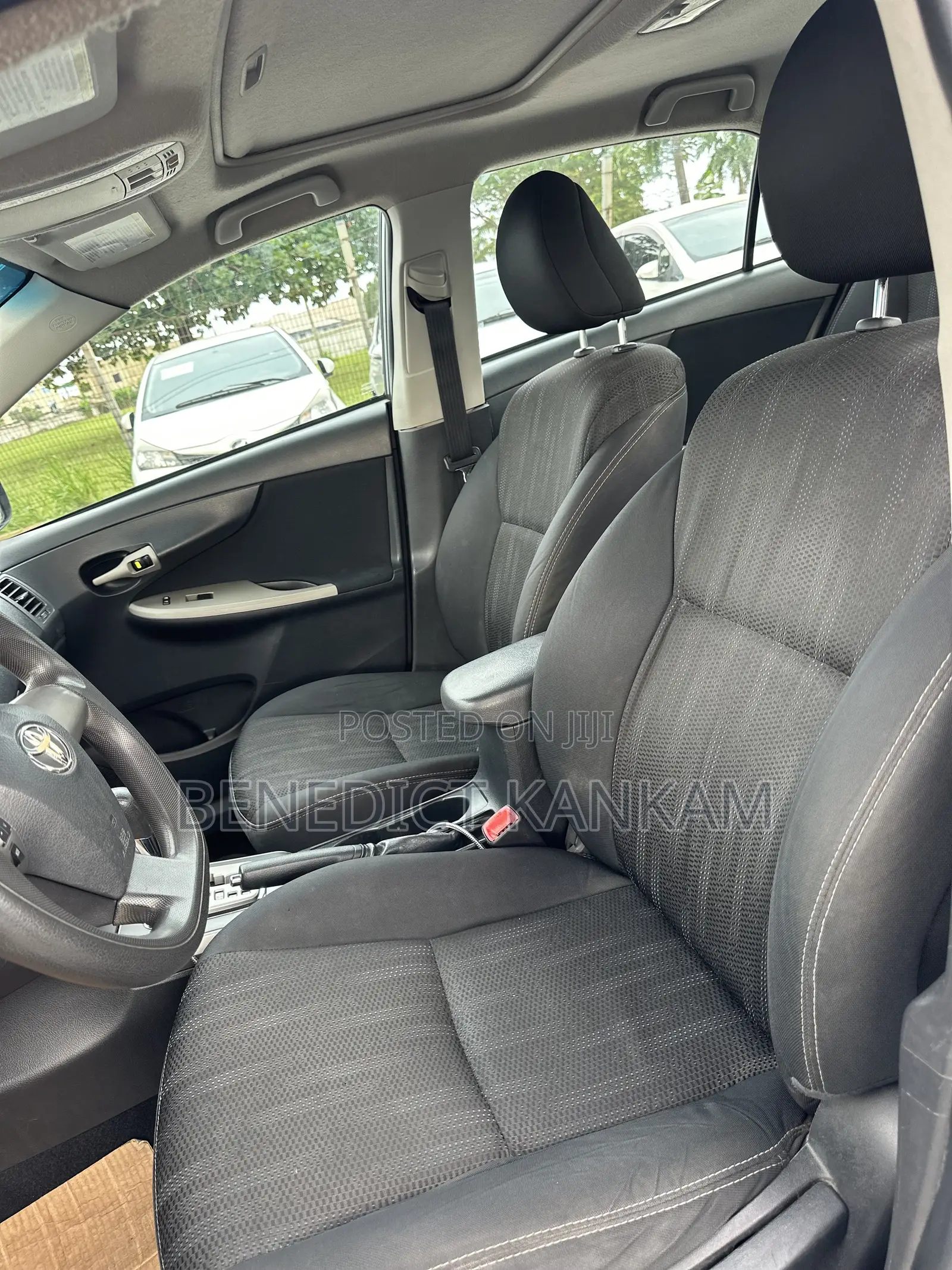Toyota Corolla S 4dr Sedan (1.8L 4cyl 4A) 2013 Gray