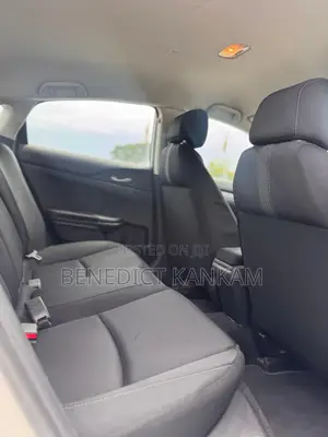 Honda Civic LX 4dr Sedan (2.0L 4cyl) 2016 White