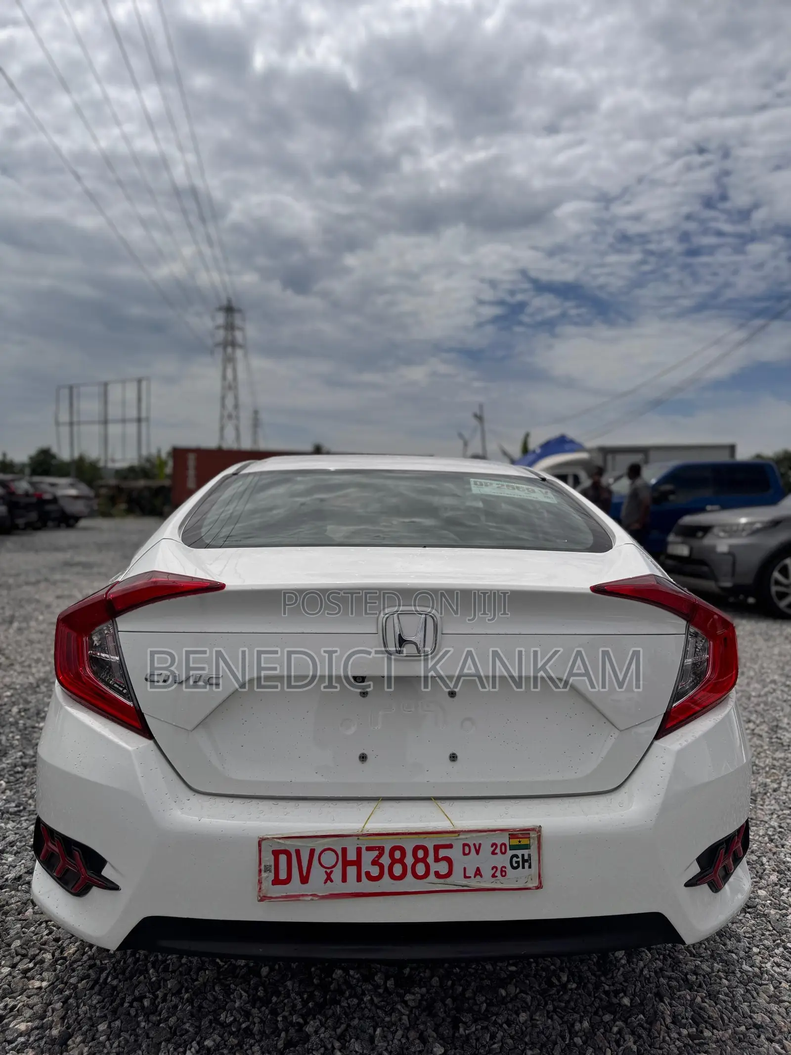 Honda Civic LX 4dr Sedan (2.0L 4cyl) 2016 White