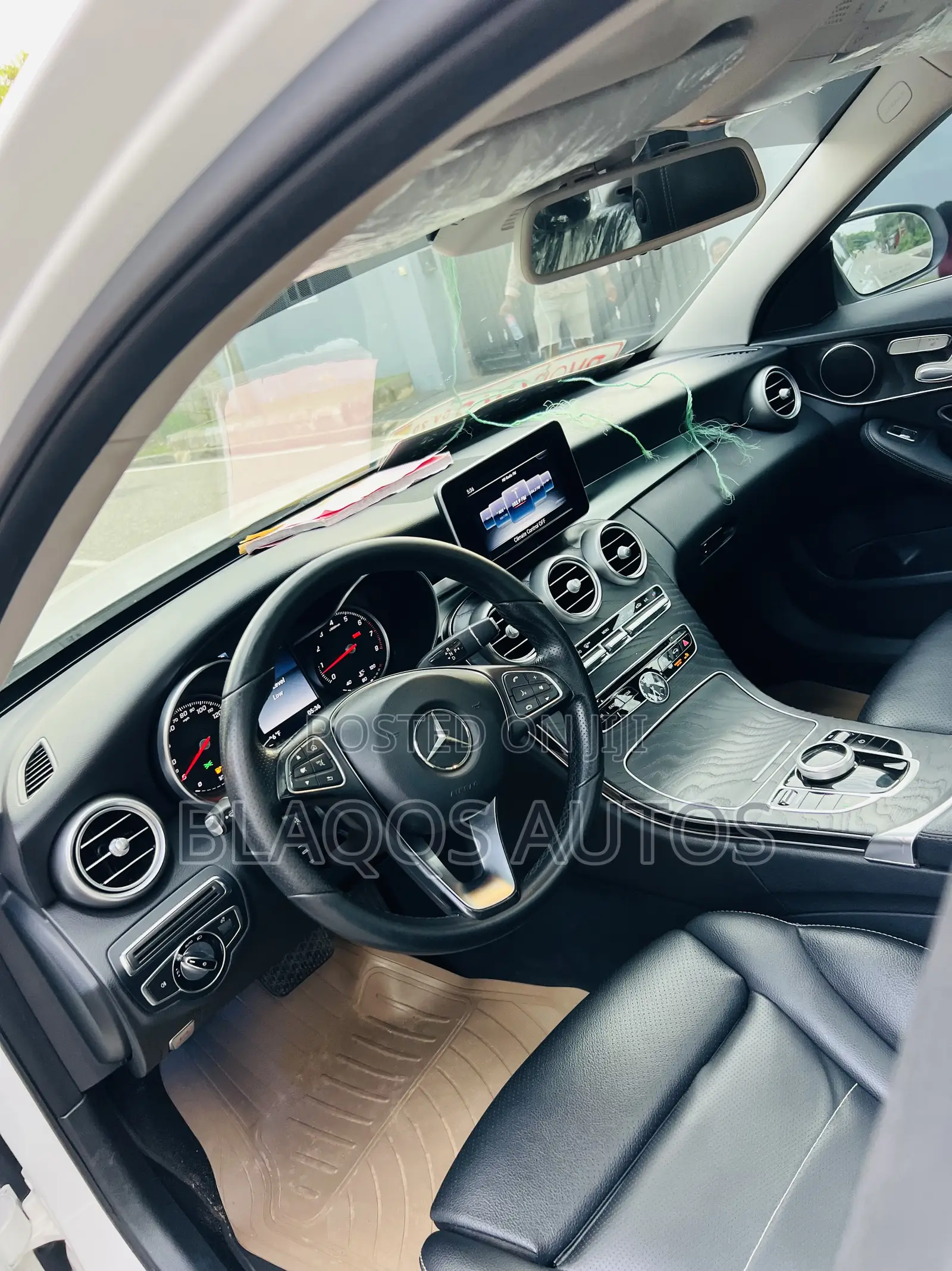 Mercedes-Benz C300 2017 White