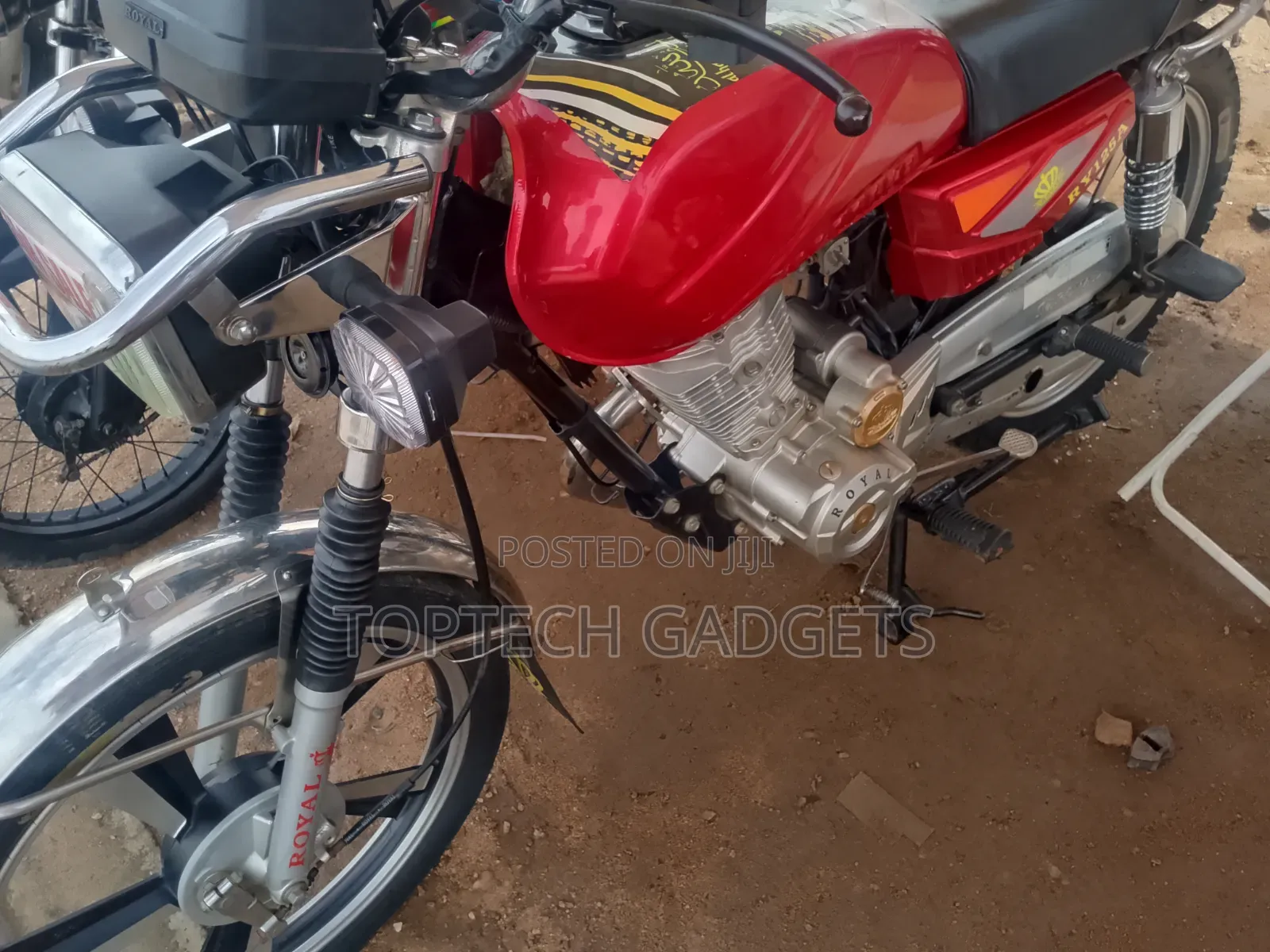 Royal RY125 2025 Red