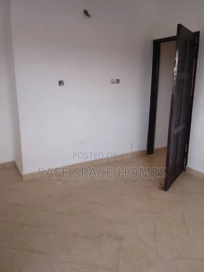 2bdrm Apartment in Aboma for rent