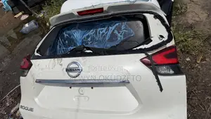 2017 Nissan Rogue Trunk Boot