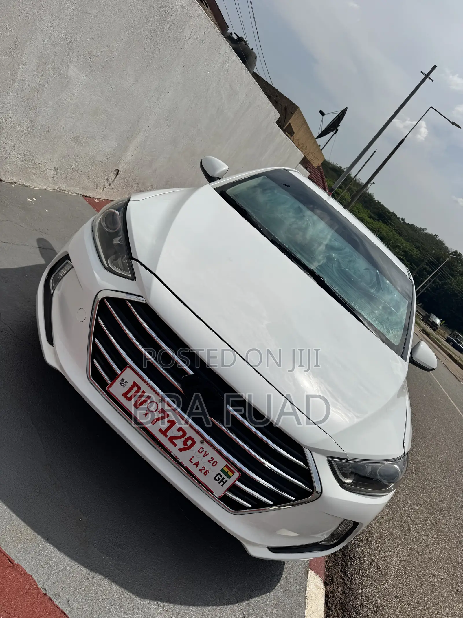 Hyundai Elantra Limited 2018 White