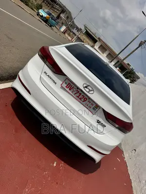 Hyundai Elantra Limited 2018 White