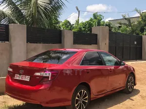 Toyota Camry 2014 Red