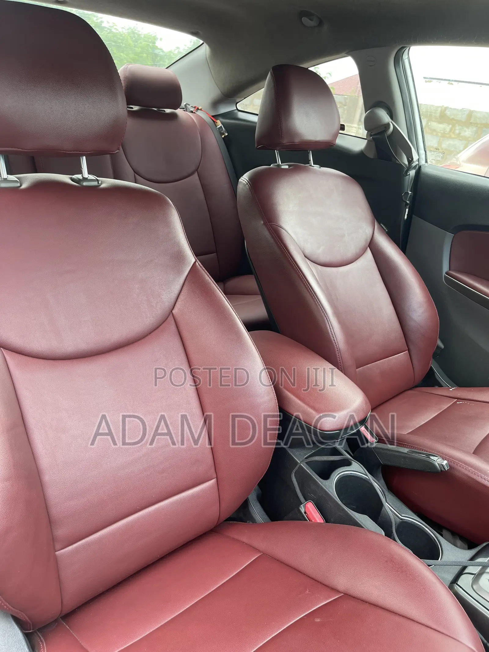 Hyundai Elantra 2012 White
