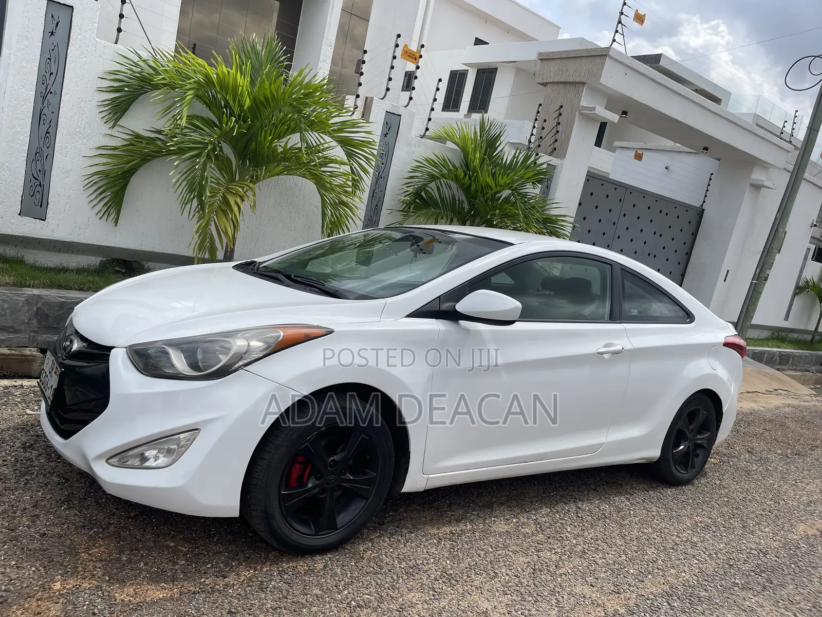 Hyundai Elantra 2012 White