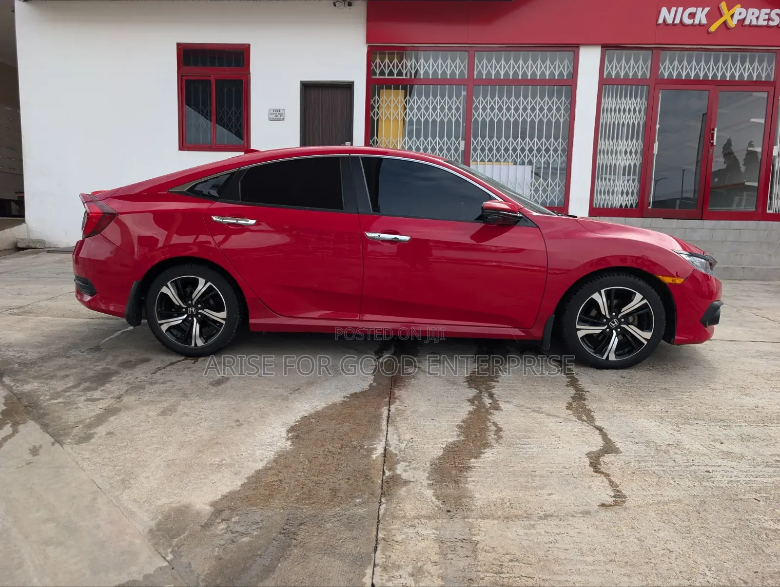 Honda Civic Touring 4dr Sedan (1.5L 4cyl) 2016 Red