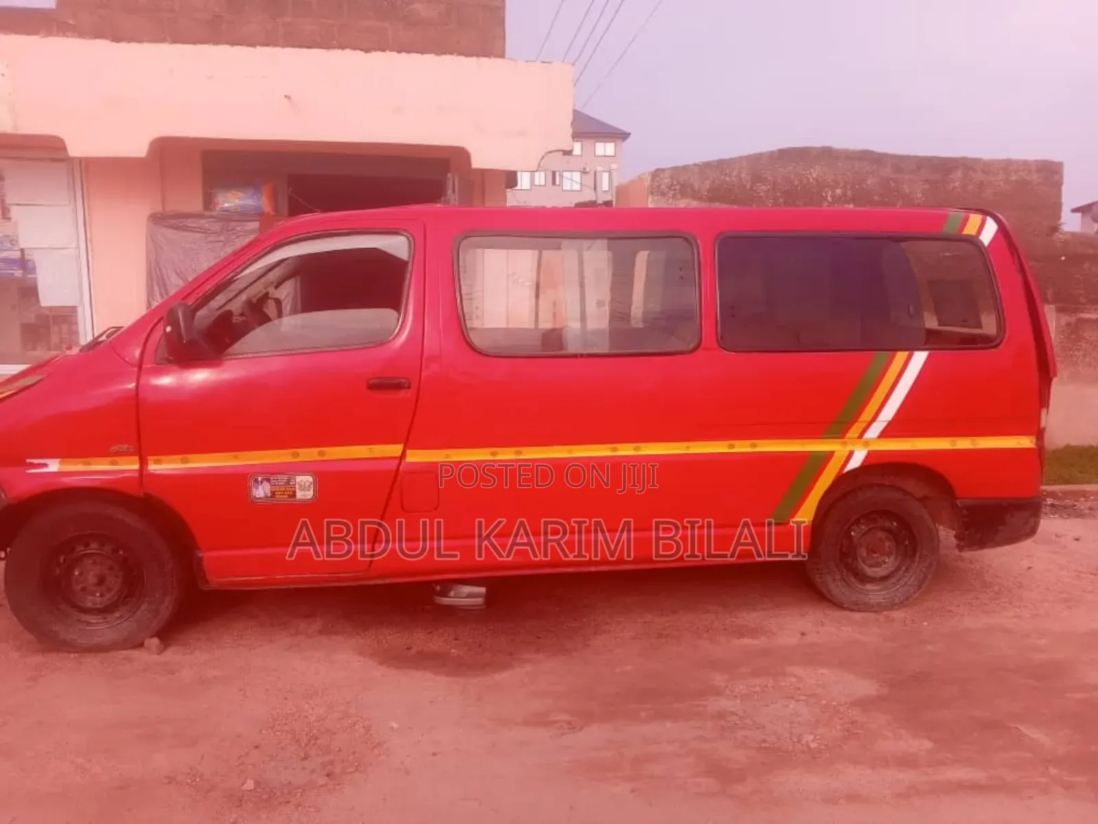 Toyota HiAce 2010 Red