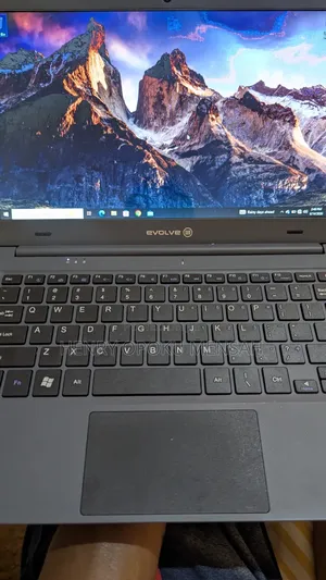 New Laptop 4GB Intel Celeron eMMC 60GB