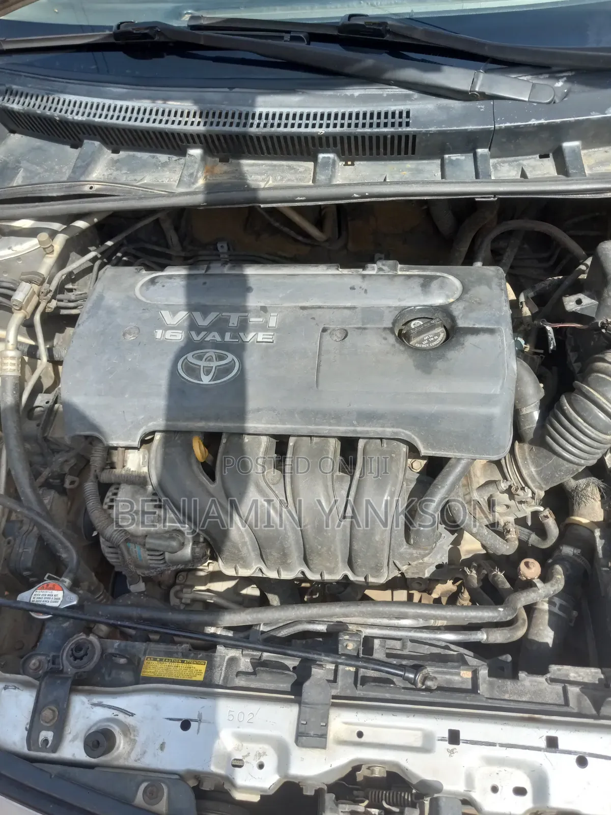 Toyota Corolla XLE 4dr Sedan (1.8L 4cyl 4A) 2010 Silver