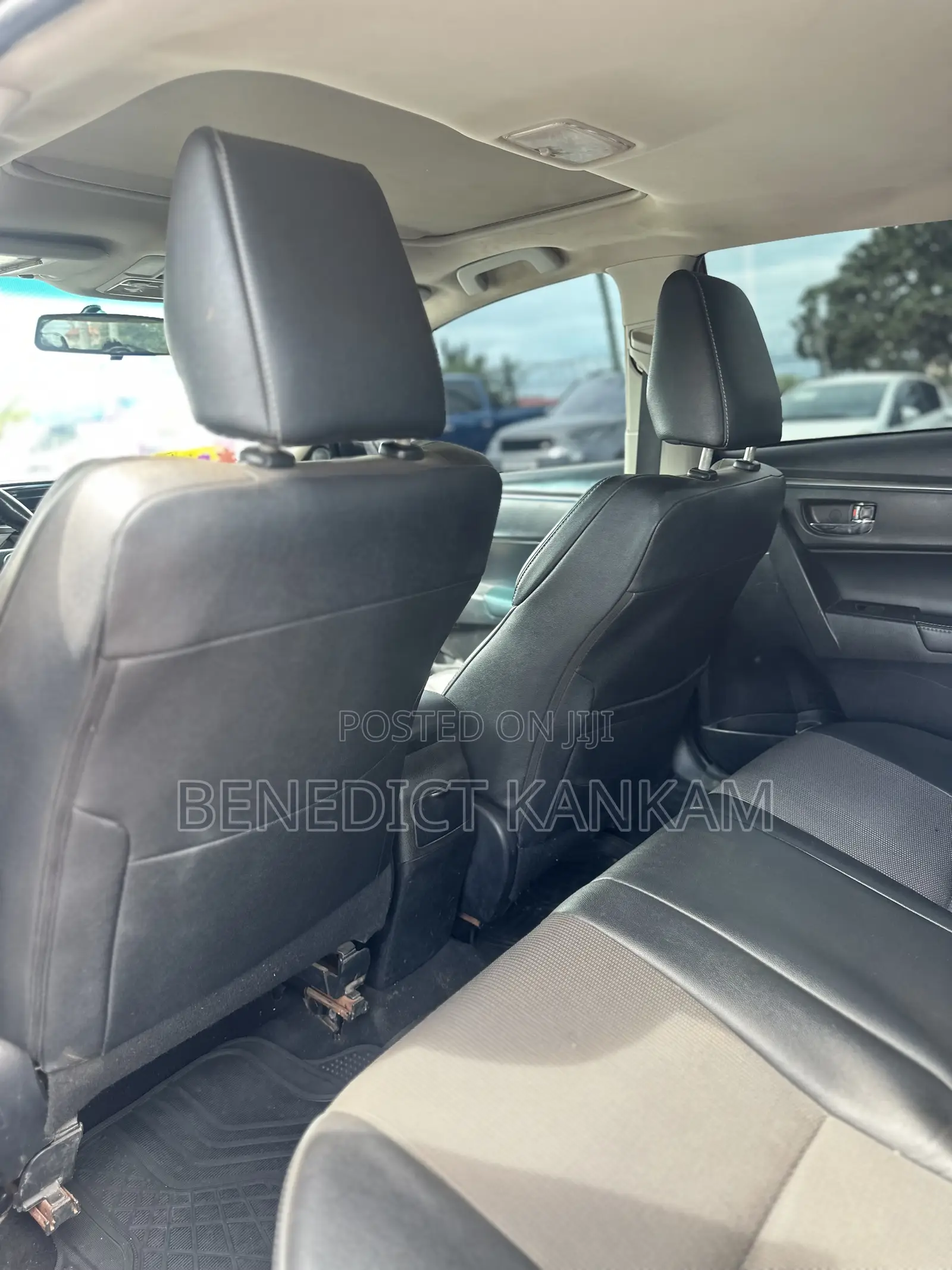 Toyota Corolla S 4dr Sedan (1.8L 4cyl CVT) 2016 Burgundy