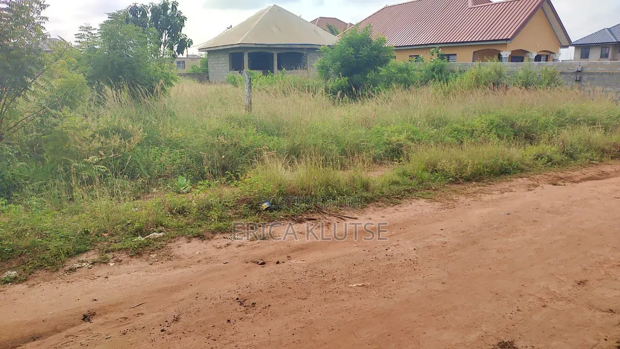 1 Plot of Land for Sale at Dawhenya 70ft X 100ft
