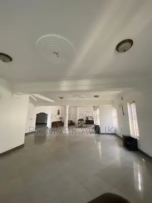 6bdrm House in East Legon for rent