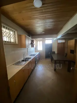6bdrm House in East Legon for rent