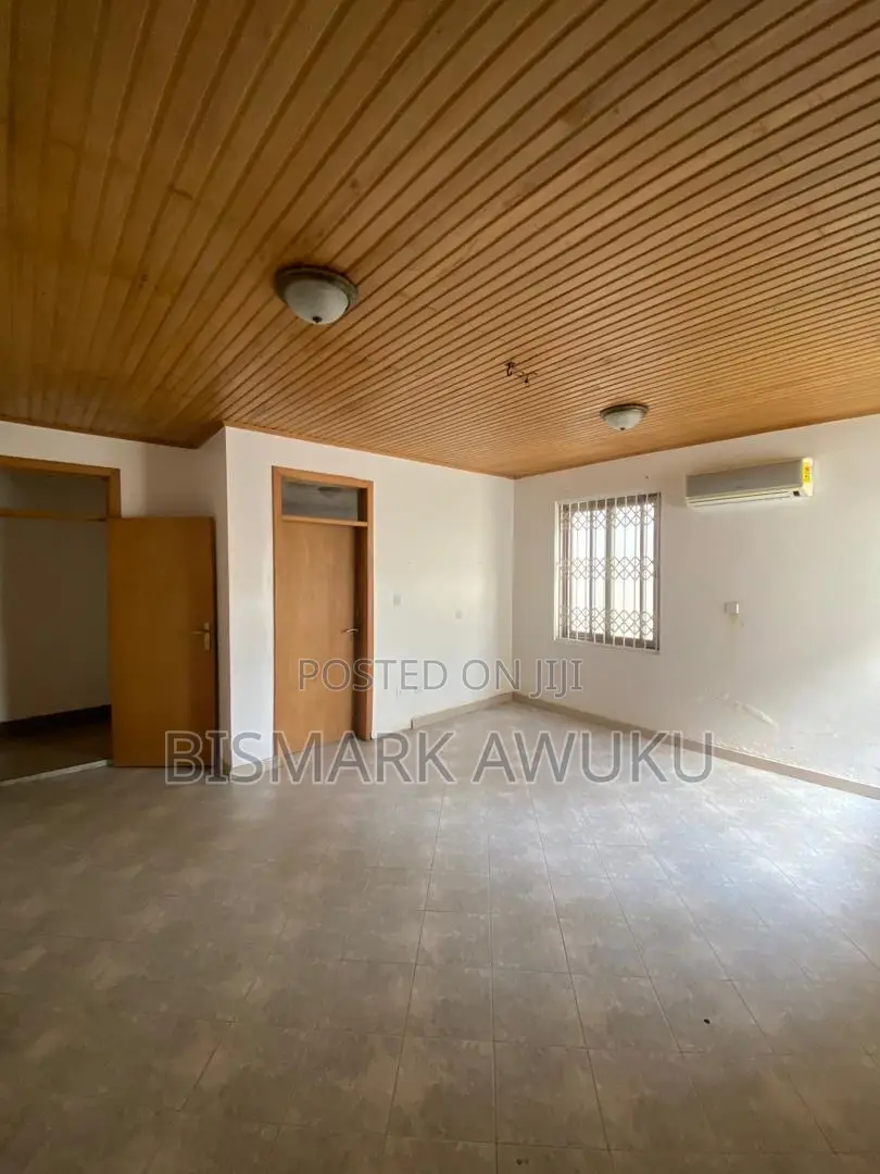 6bdrm House in East Legon for rent