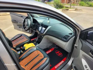 Hyundai Accent Sport Hatchback 2017 Silver
