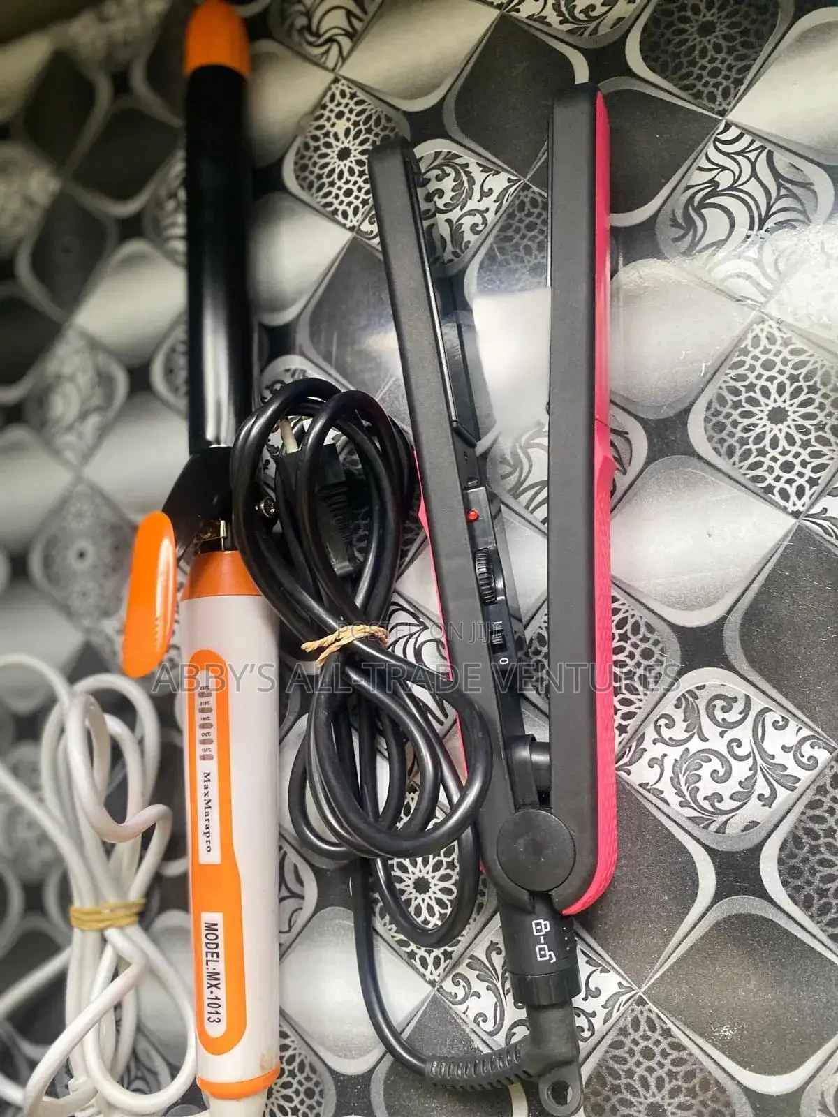 Hair Curler + Hair Straightener Combo