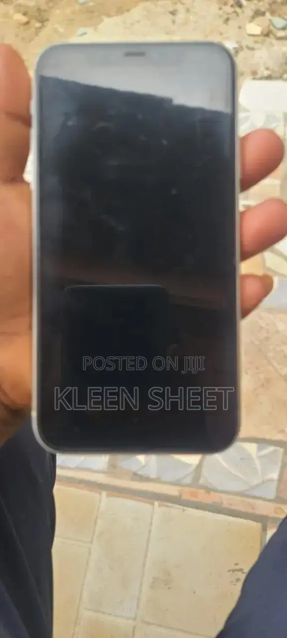 Apple iPhone 11 128 GB White