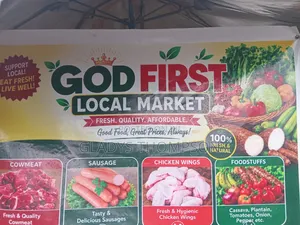 Local Market And Cold Store Fresh Casava Tomatoes And Yam ,Plantains .