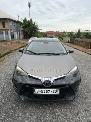 Toyota Corolla SE 4dr Sedan (1.8L 4cyl CVT) 2017 Gray