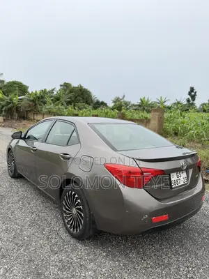 Toyota Corolla SE 4dr Sedan (1.8L 4cyl CVT) 2017 Gray