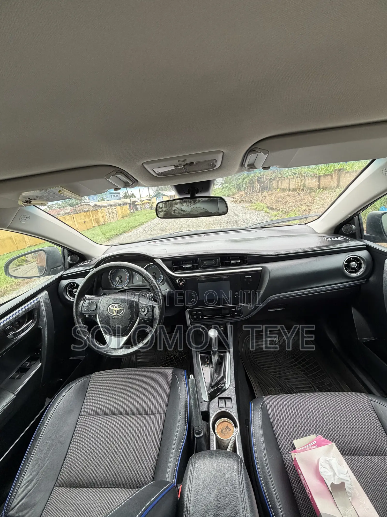 Toyota Corolla SE 4dr Sedan (1.8L 4cyl CVT) 2017 Gray