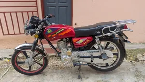 Royal RY125 2025 Red